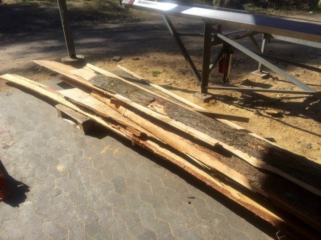 Lars segir að vinnan við lokaverkefnið hafi verið mjög skemmtileg enda kann hann best við sig að vinna verkefni af fingrum fram, ekki síst úr afgöngum eða öðru efni sem ella færi forgörðum.