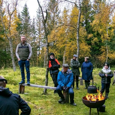 Finnur Yngvi Kristinsson, sveitarstjóri Eyjafjarðarsveitar, talar um mikilvægi skóganna. Ljósmynd: Pétur Halldórsson