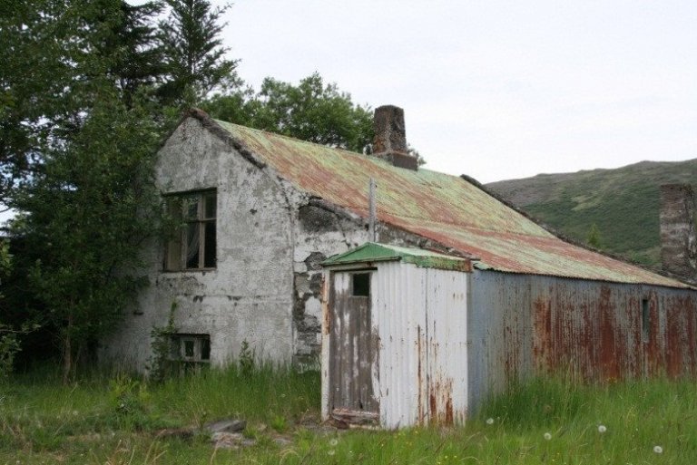 Gamla íbúðarhúsið í Bakkakoti