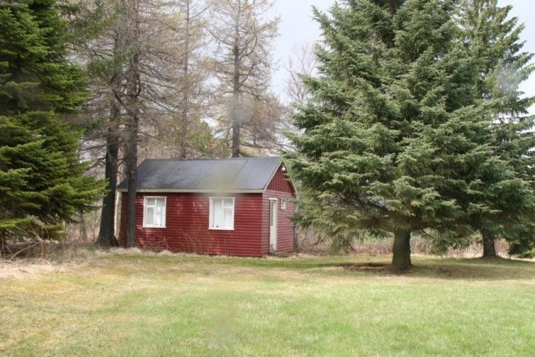 Skjólið, starfsmannahús