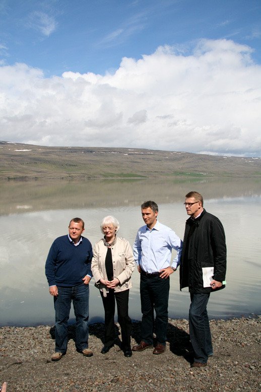 Heimsókn norrænna ráðherra á Hallormsstað, 15. júní 2009 - ráðherrar við Lagarfljót