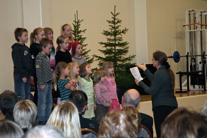 Nemendur Hallormsstaðaskóla sungu við opnunina