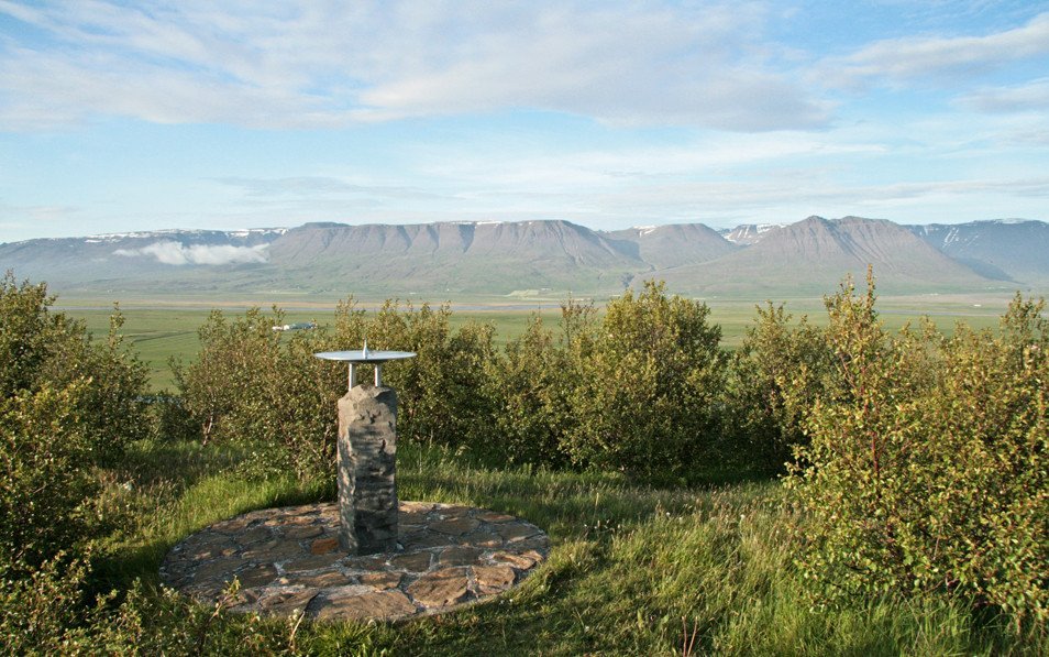 Útsýnisskífa í skóginum