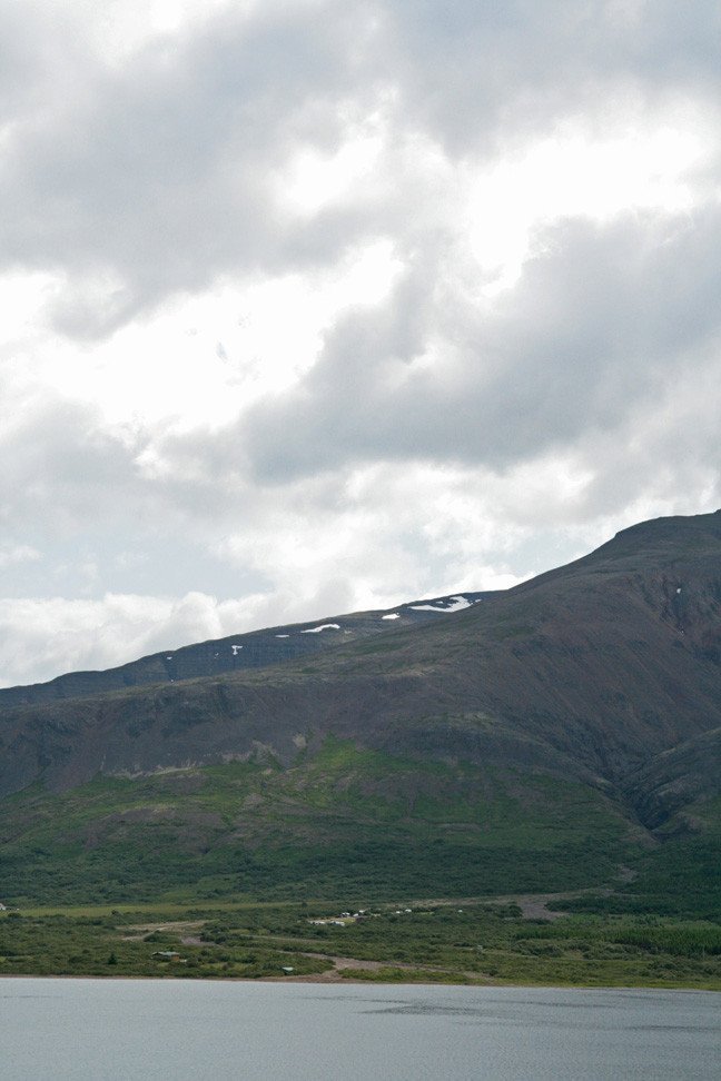 Selskógur, séð frá norðurströnd Skorradalsvatns