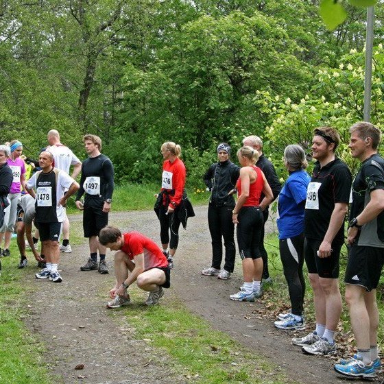 Hlauparar tilbúnir í slaginn.