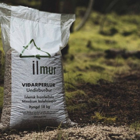 Viðarperlurnar eru framleiddar undir vörumerkinu Ilmur. Ljósmynd: Tandrabretti