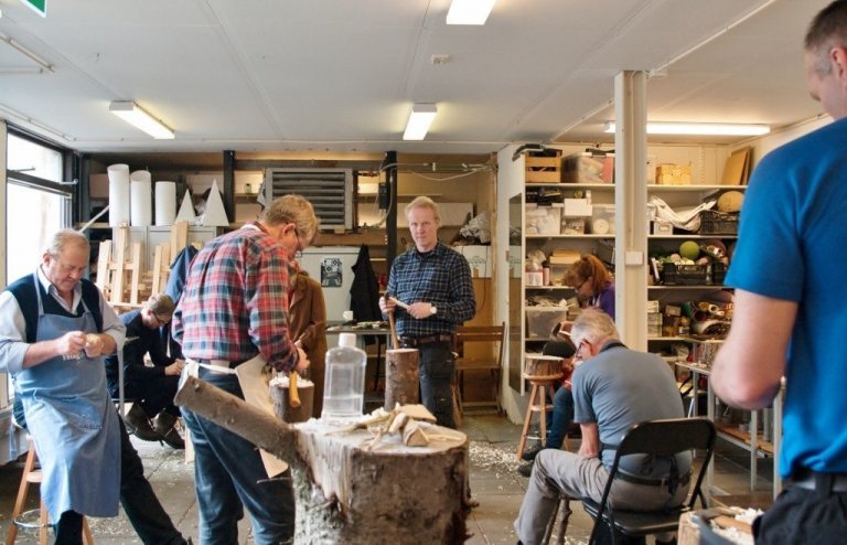 Skapandi athafnasemi í þögn.