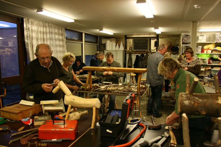 Húsgagnagerðar- og tálgunarnámskeið