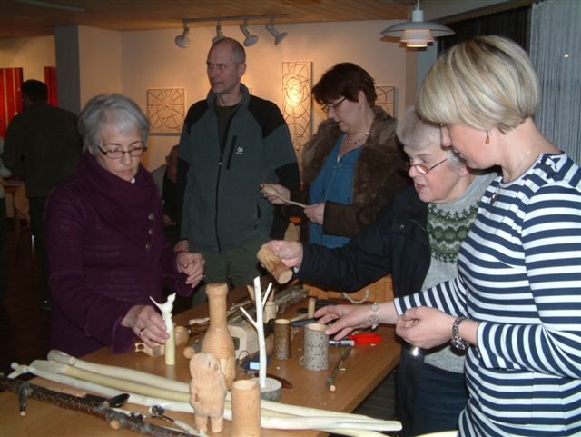 Tálgað í Gerðubergi