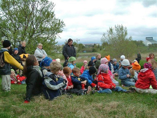 Skólastarf í grenndarskógum á vordögum