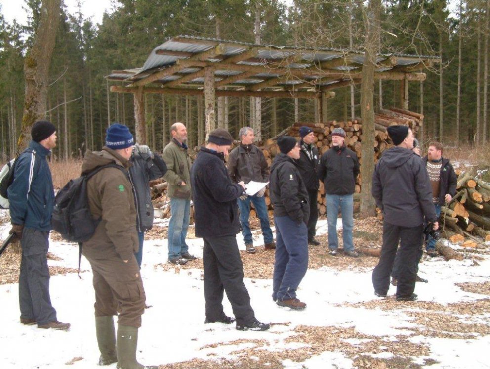 Skógrækt
og skógarnytjar á sjálfbærum grunni